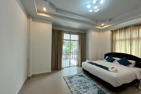 Вилла в Кату, Таиланд с 3 спальнями  № 159589 - фото 2