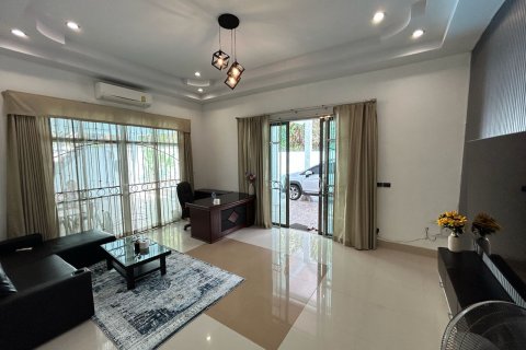 Вилла в Кату, Таиланд с 3 спальнями  № 159589 - фото 4