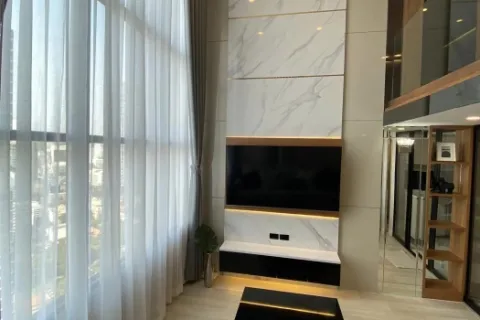 Duplex in Sathon, Bangkok, Thailand 1 Schlafzimmer № 219154 - Foto 2