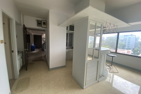 Studio in the Condo in Watthana, Bangkok, Thailand  № 160902 - photo 3