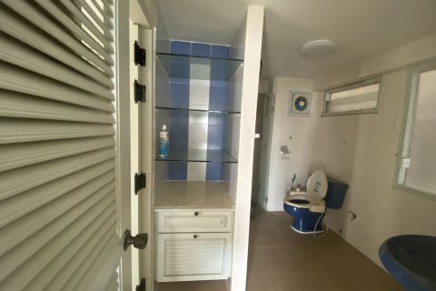 Studio in the Condo in Watthana, Bangkok, Thailand  № 160902 - photo 5