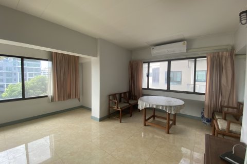 Studio in the Condo in Watthana, Bangkok, Thailand  № 160902 - photo 8