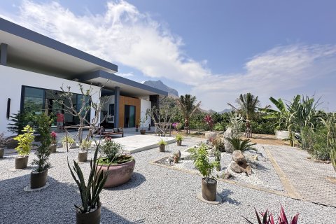 Вилла в Хуа Хине, Таиланд с 3 спальнями  № 167626 - фото 8