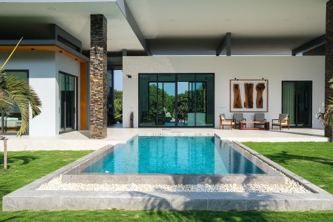 Вилла в Хуа Хине, Таиланд с 3 спальнями  № 167626 - фото 12