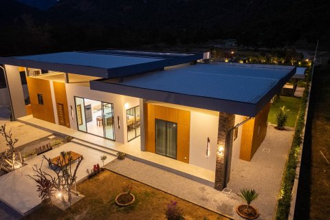 Вилла в Хуа Хине, Таиланд с 3 спальнями  № 167626 - фото 13