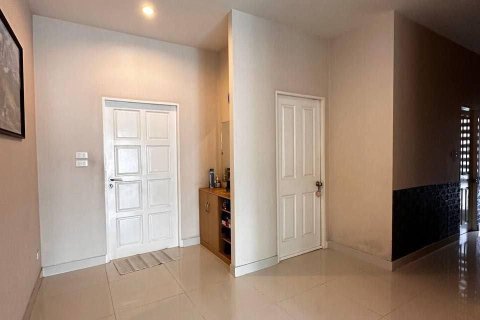 Villa in Pattaya, Thailand 3 bedrooms № 167628 - photo 8