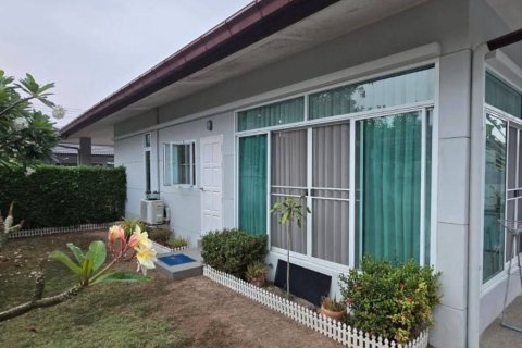 Villa in Pattaya, Thailand 3 bedrooms № 167628 - photo 6