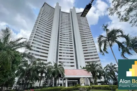 Condominio de 3 dormitorios en Pattaya, Tailandia № 210849 - foto 3
