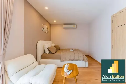 Casa de 3 dormitorios en Jomtien Beach, Pattaya, Tailandia № 210851 - foto 18