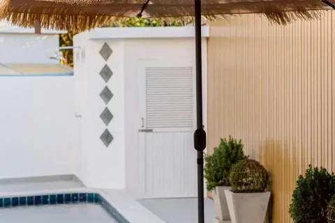 Casa de 3 dormitorios en Jomtien Beach, Pattaya, Tailandia № 210851 - foto 14