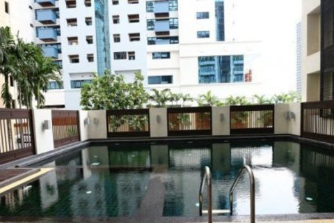 Studio dans le Condo à Watthana, Bangkok, Thaïlande  № 160604 - photo 8