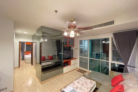 Condo in Watthana, Bangkok, Thailand, 2 bedrooms  № 160601