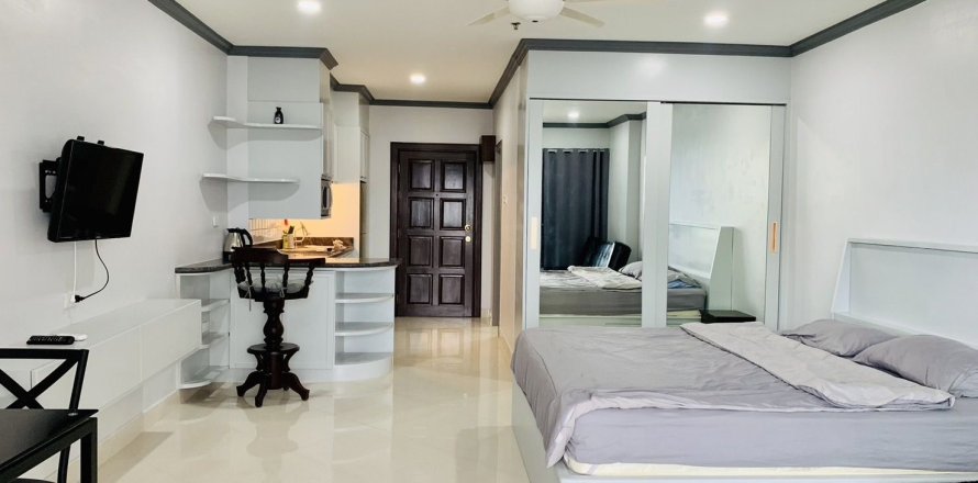 Studio in the Condo in Pattaya, Thailand  № 160600