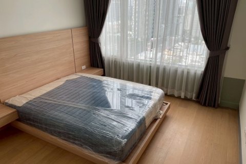 Condo in Sathon, Bangkok, Thailand, 3 bedrooms № 168859 - photo 13