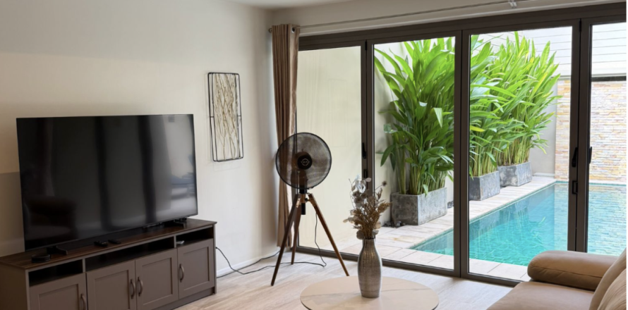 Villa in Phuket, Thailand 2 bedrooms № 168856