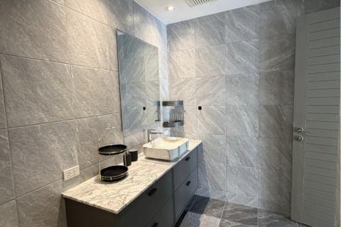 Villa in Phuket, Thailand 2 bedrooms № 168856 - photo 6