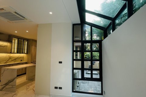 Дом в Ваттхане, Бангкок, Таиланд с 4 спальнями  № 148606 - фото 14