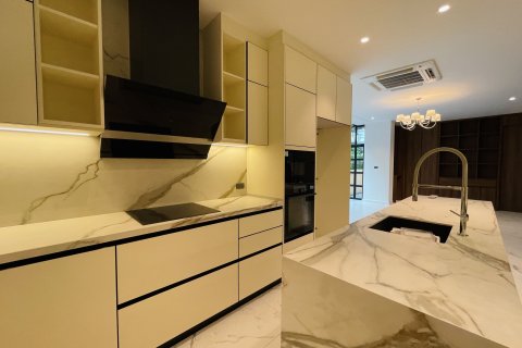 Дом в Ваттхане, Бангкок, Таиланд с 4 спальнями  № 148606 - фото 12