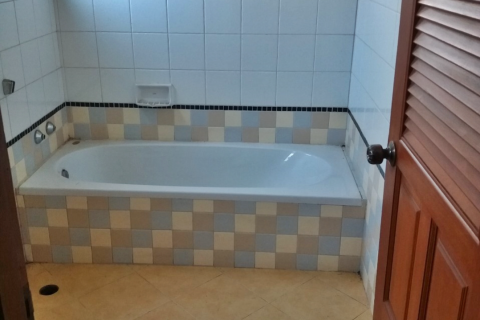 Дом в Чиангмае, Таиланд с 6 спальнями № 148609 - фото 11