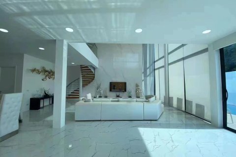 Вилла в Паттайе, Таиланд с 6 спальнями № 148607 - фото 10