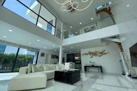 Вилла в Паттайе, Таиланд с 6 спальнями № 148607 - фото 12