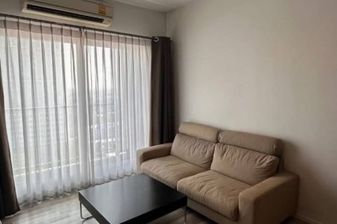 Condo in Bangkok, Thailand, 2 bedrooms  № 148367 - photo 2