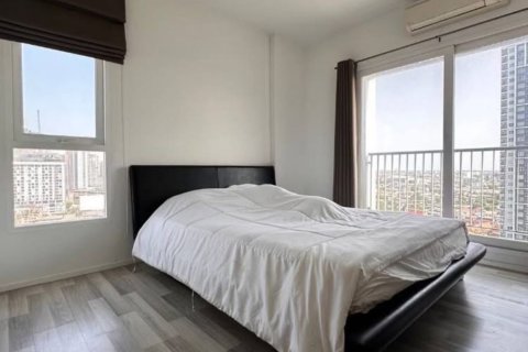 Condo in Bangkok, Thailand, 2 bedrooms  № 148367 - photo 10