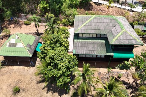 House in Phuket, Thailand 4 bedrooms № 137719 - photo 26