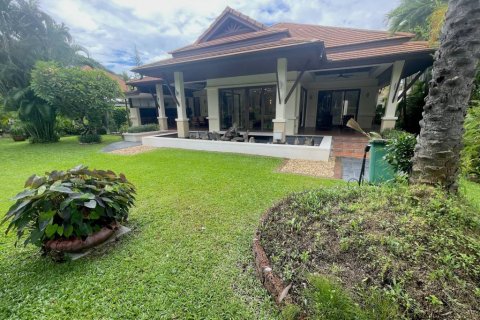 Вилла в Хуа Хине, Таиланд с 3 спальнями  № 135290 - фото 4