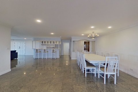 Condo in Watthana, Bangkok, Thailand, 5 bedrooms  № 138214 - photo 9