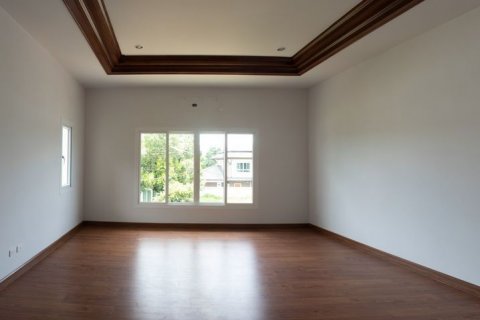 House in Hang Dong, Thailand 5 bedrooms № 138211 - photo 13