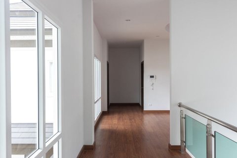 House in Hang Dong, Thailand 5 bedrooms № 138211 - photo 17