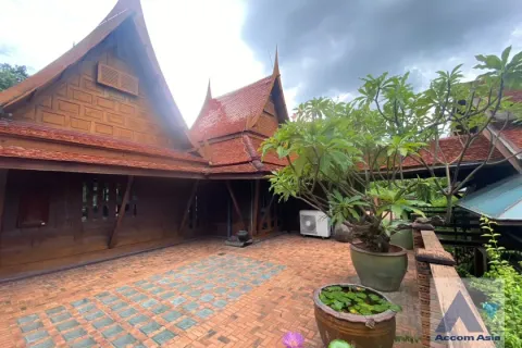 Maison à Lak Si, Bangkok, Thaïlande 6 chambres № 220046