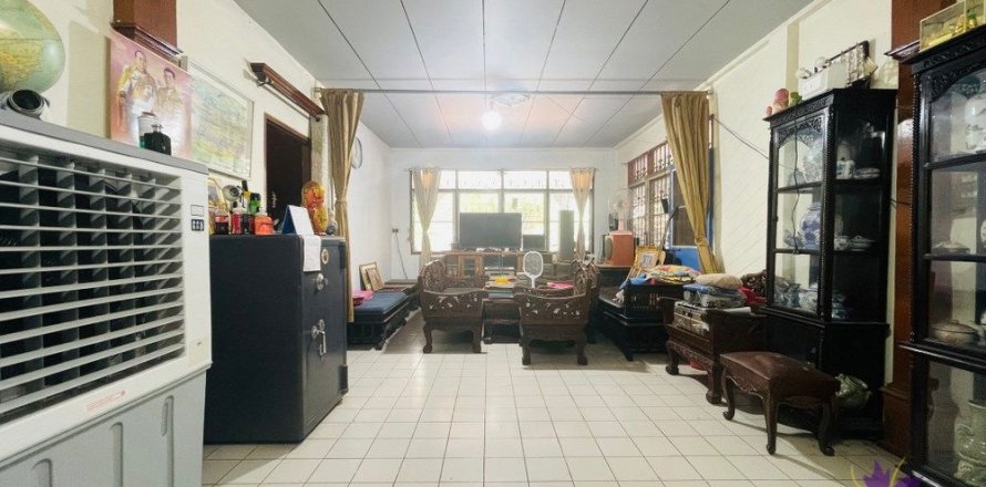 Дом в Чиангмае, Таиланд с 3 спальнями № 162547