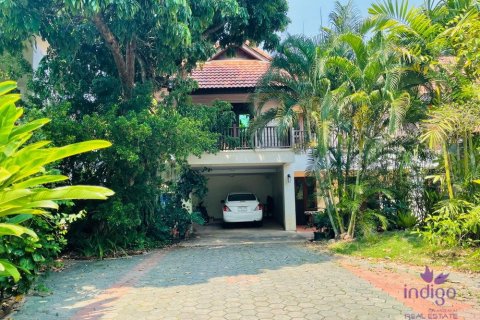 Дом в Чиангмае, Таиланд с 3 спальнями  № 162546 - фото 1