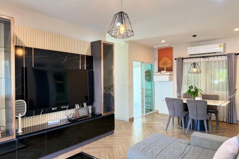 House in Phuket, Thailand 4 bedrooms № 162041 - photo 12