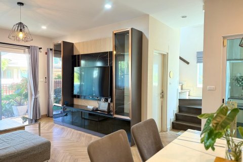 House in Phuket, Thailand 4 bedrooms № 162041 - photo 11