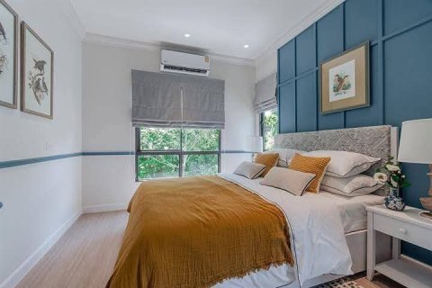 House in Bang Khun Thian, Bangkok, Thailand 4 bedrooms № 162045 - photo 3