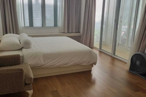 Condo in Hua Hin, Thailand, 4 bedrooms  № 167534 - photo 25