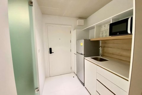 Studio dans le Condo à Pathum Wan, Bangkok, Thaïlande № 167536 - photo 6