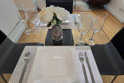 Кондоминиум с 2 спальнями в Кхлонг Сане, Бангкок, Таиланд № 167537 - фото 7