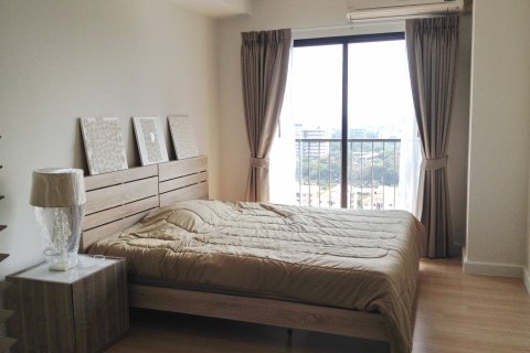 Condo in Sathon, Bangkok, Thailand, 1 bedroom  № 144140 - photo 3