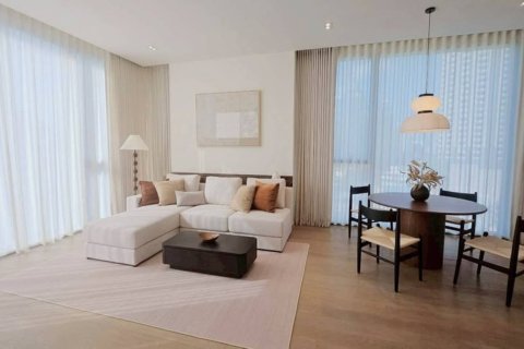 Condo in Bangkok, Thailand, 2 bedrooms  № 180376 - photo 2