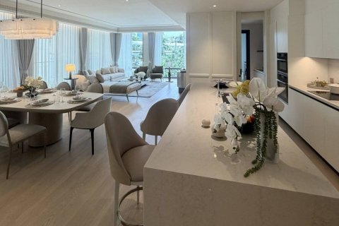 Condo à Bangkok, Thaïlande, 3 chambres  № 180379