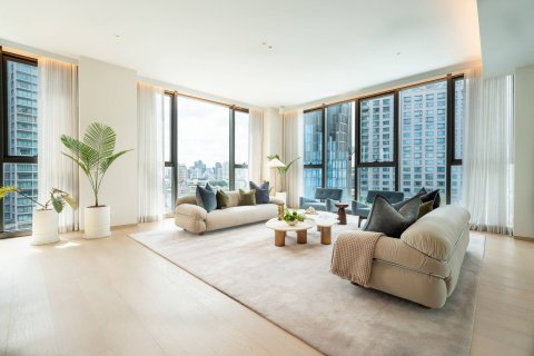 Penthouse in Bangkok, Thailand 4 bedrooms № 180377 - photo 3