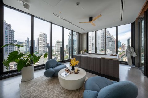 Penthouse in Bangkok, Thailand 4 bedrooms № 180377 - photo 15
