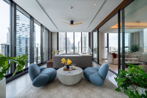 Penthouse in Bangkok, Thailand 4 bedrooms № 180377 - photo 14