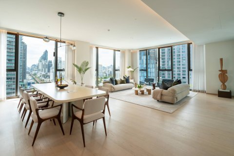 Penthouse in Bangkok, Thailand 4 bedrooms № 180377 - photo 5