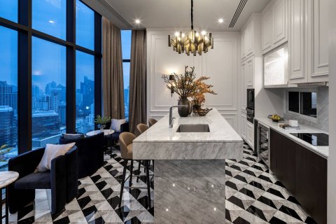 Condo in Bangkok, Thailand, 2 bedrooms  № 180373 - photo 30