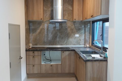 Дом в Правете, Бангкок, Таиланд с 4 спальнями  № 153328 - фото 4